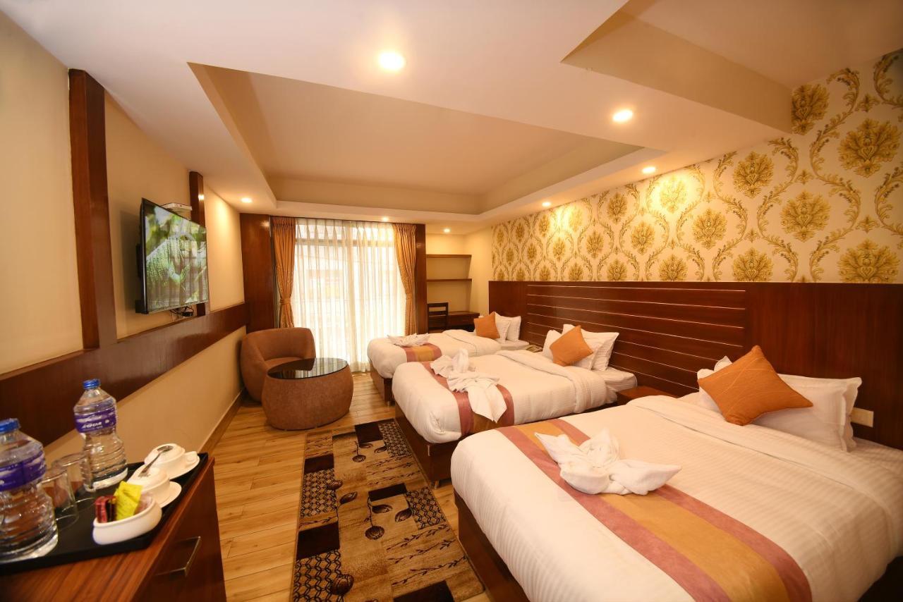 Hotel Simal カトマンズ エクステリア 写真