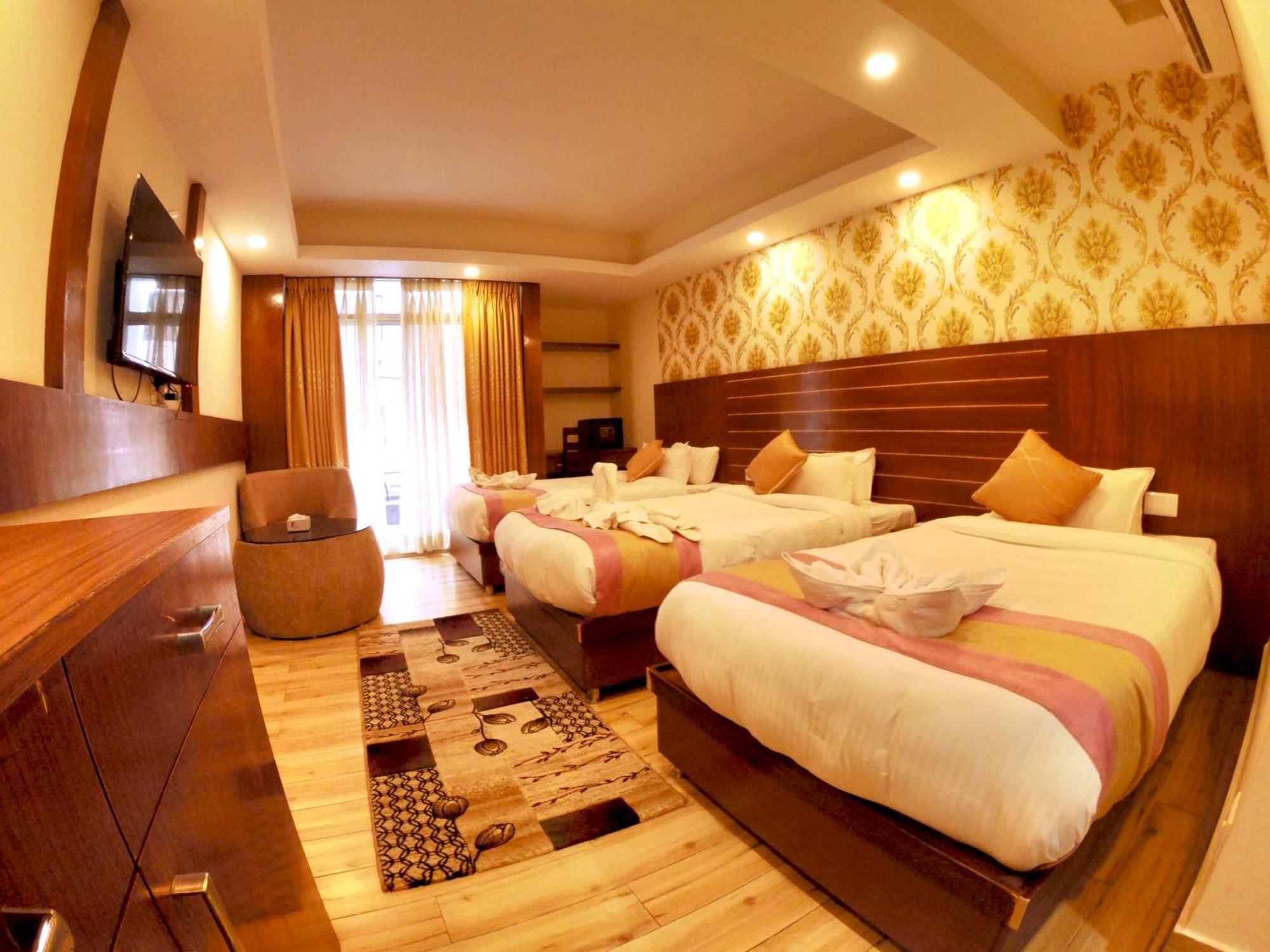 Hotel Simal カトマンズ エクステリア 写真