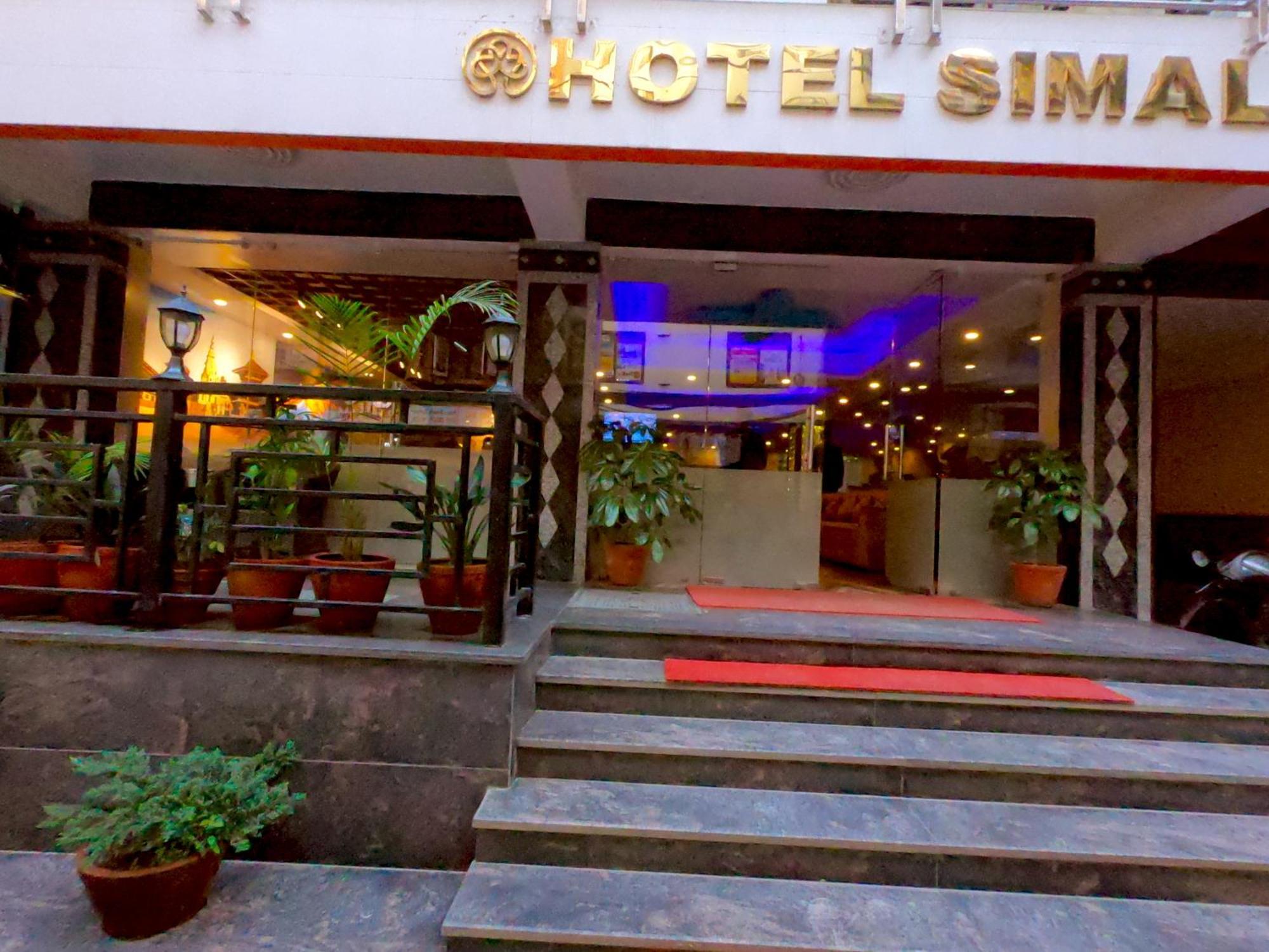 Hotel Simal カトマンズ エクステリア 写真